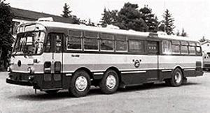 Bus Kobe-MR430.jpg