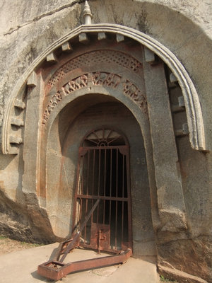 barabar-caves-13.jpg