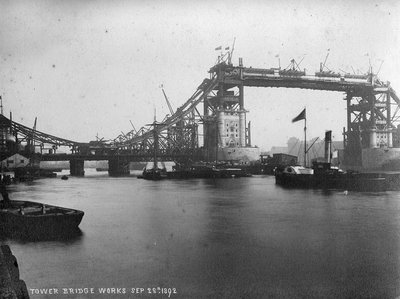 Tower_bridge_works_1892.jpg