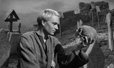 hamlet-Sir-Laurence-Olivier.jpg