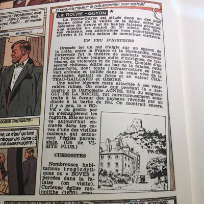 Version Pre-publication Tintin