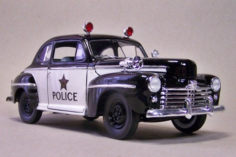Voiture Police-Pl.119C3-Ford Police coupe 1948.jpg