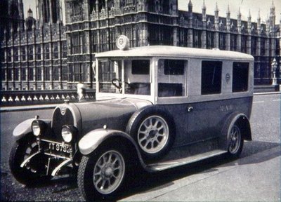 Ambulance Du Cros 1927, base du dessin de Juillard