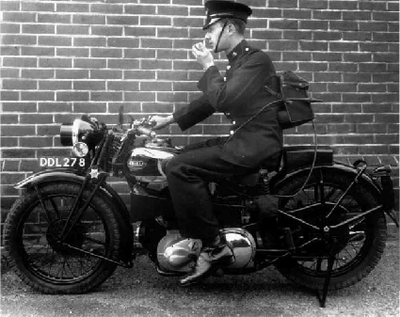 Motards de la MET-BSA A7-1953.png