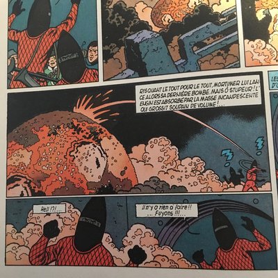 IMG_7670.jpg (2.1 Mio) Vu 6638 fois la "CHOSE" orange et les scaphandres oranges