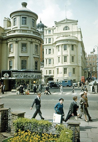 Charing Cross années 50.jpg