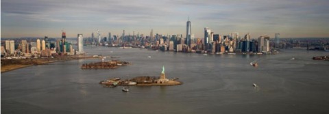 Statue de la Liberté-Vue de la Liberté et Manhattan-1.jpg